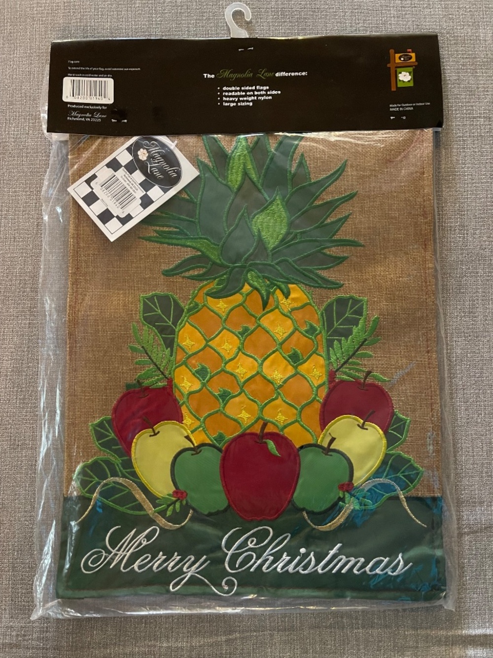 Lot of 3 NEW Double Sided Pineapple Garden Flags - Picture 3 of 9